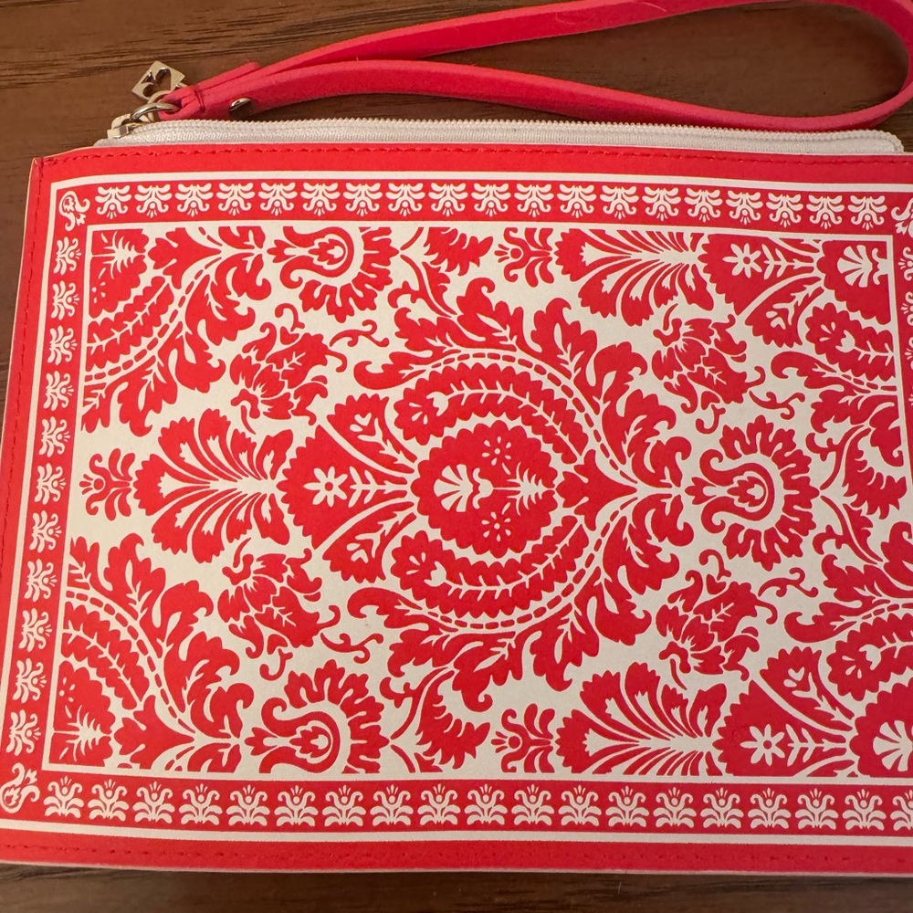 Kate Spade Red and White Floral Wristlet